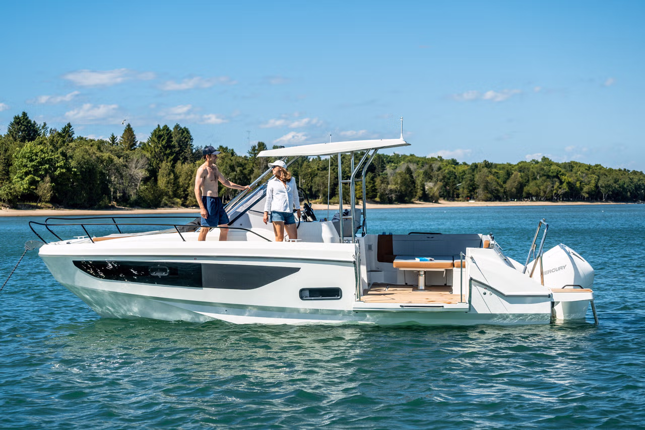 410-films-beneteau-flyer-9-boat-photography-2022-03682-jpg-1900px-2014936-2.jpg
